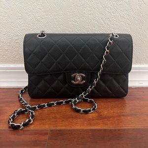 SOLD Chanel classic flap small